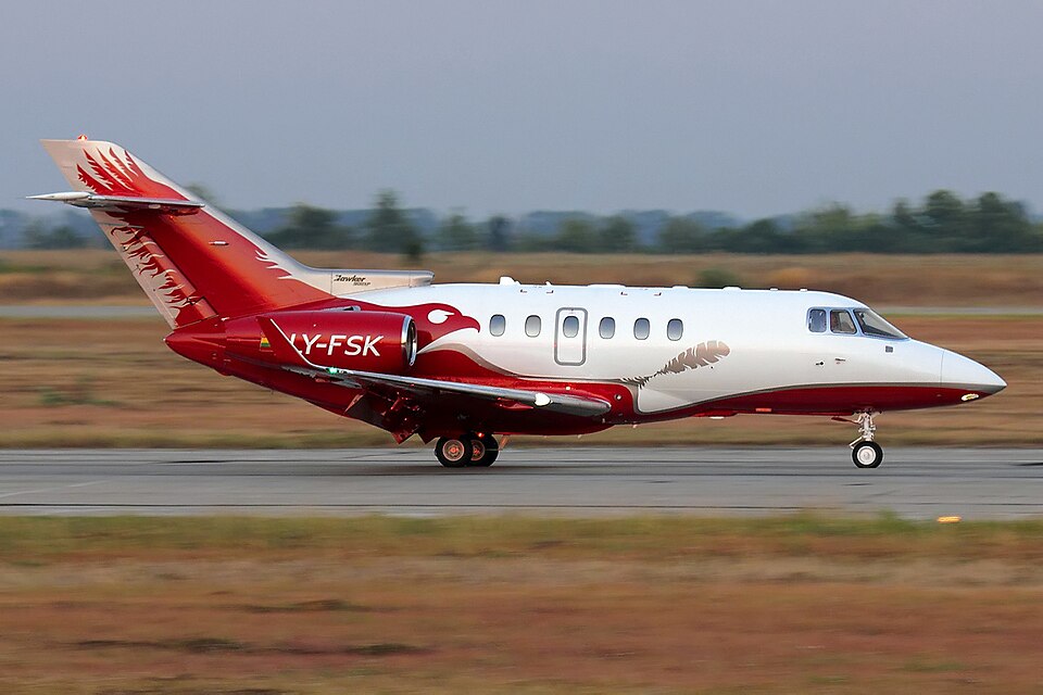 Aircraft registered LY-FSK