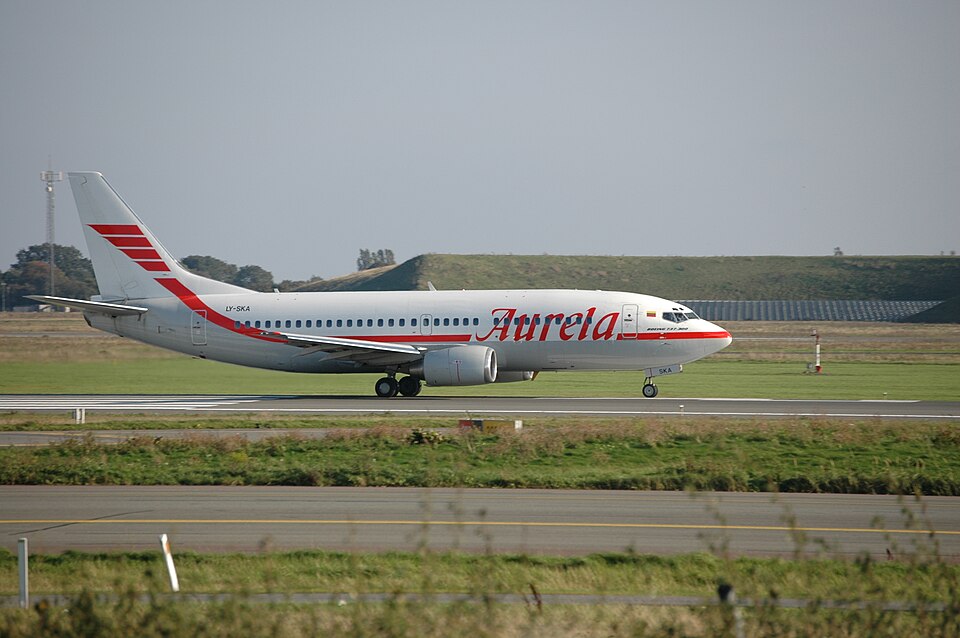 Aircraft registered LY-SKA