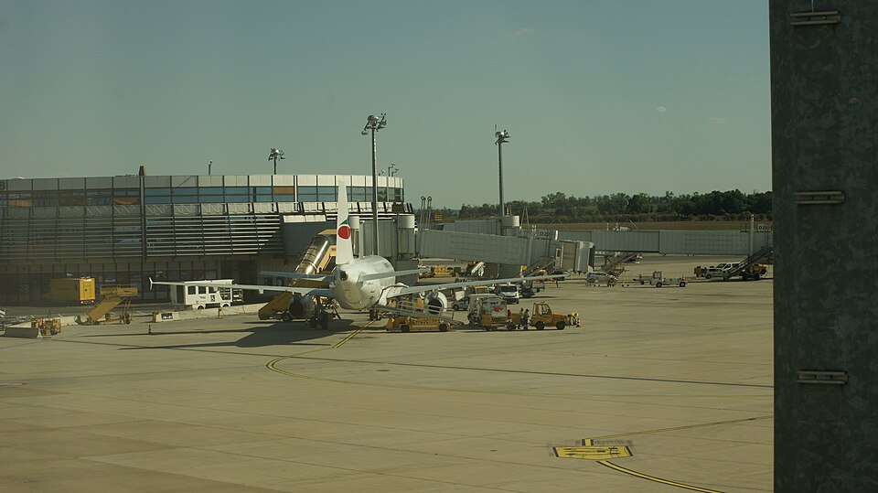 Aircraft registered LZ-LAD