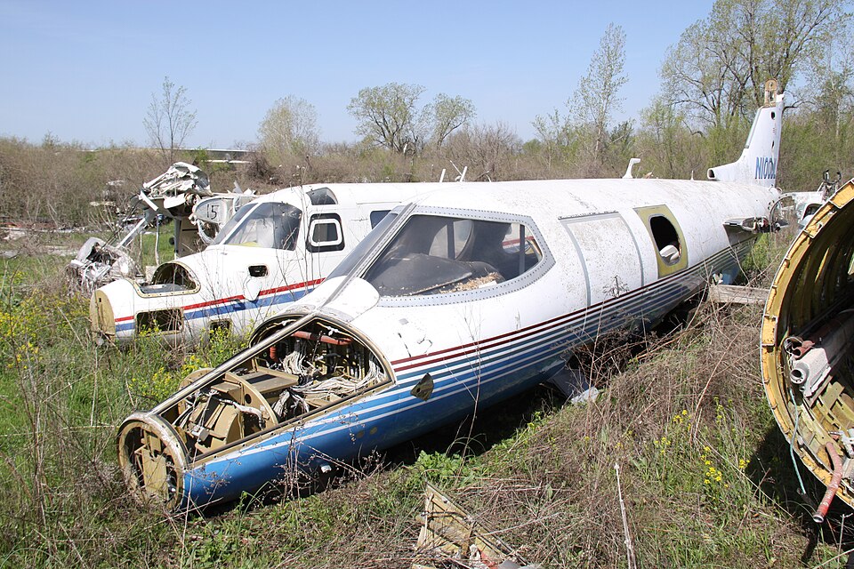 Aircraft registered N100DL