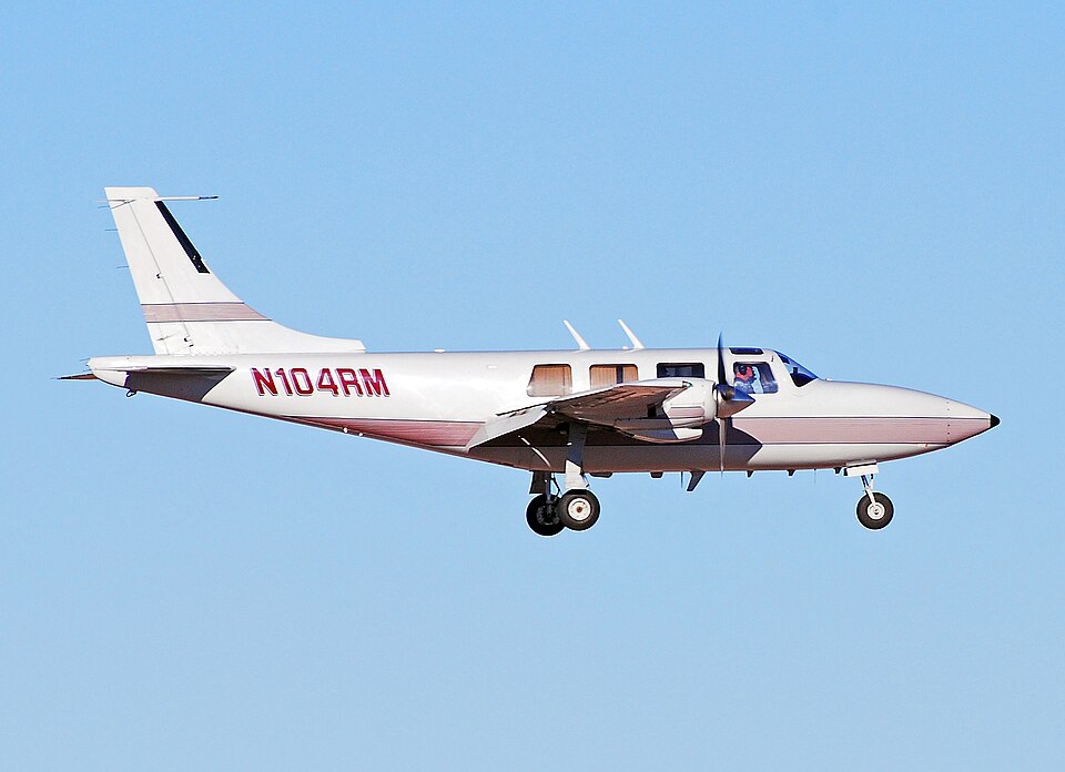 Aircraft registered N104RM