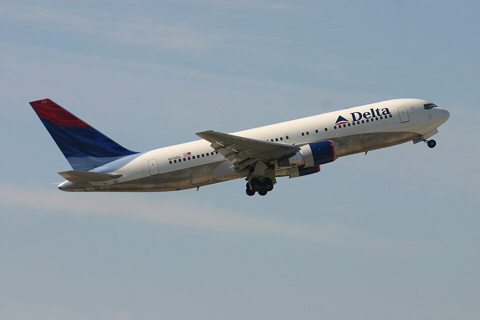 Aircraft registered N115DA