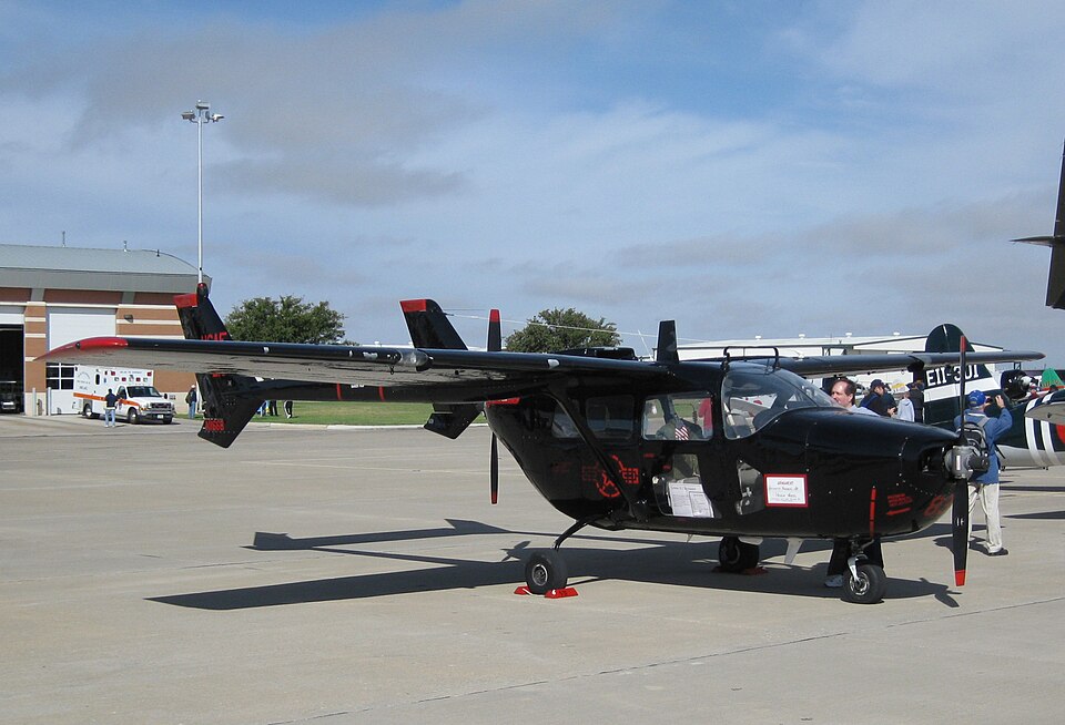 Aircraft registered N1166B