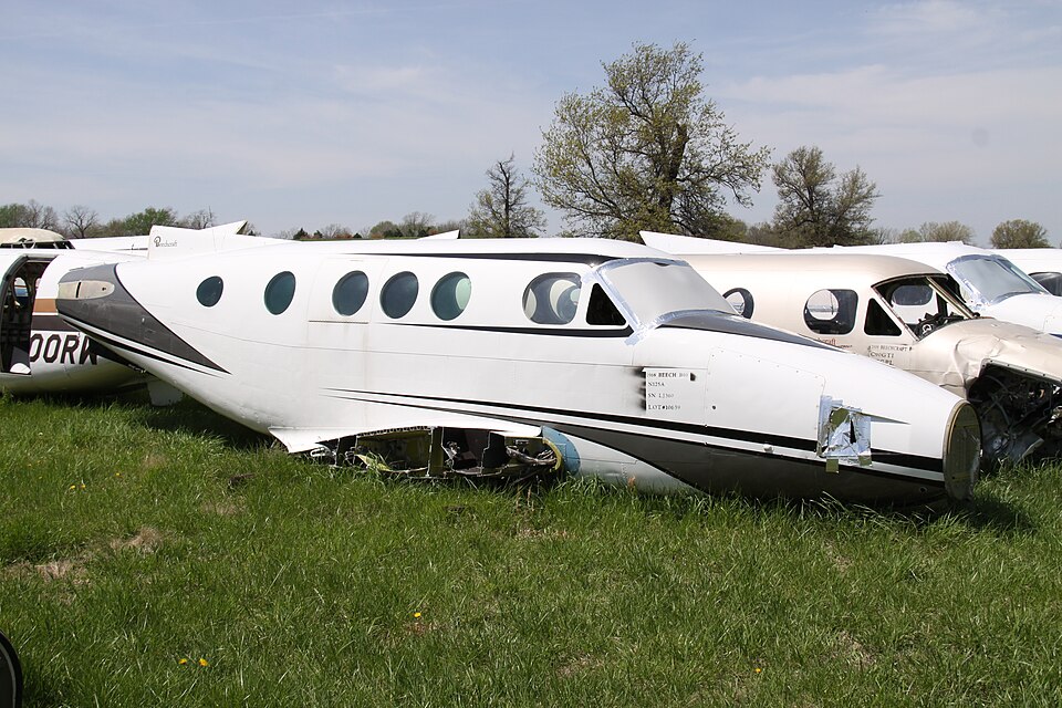 Aircraft registered N125A