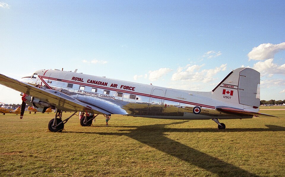 Aircraft registered N12907