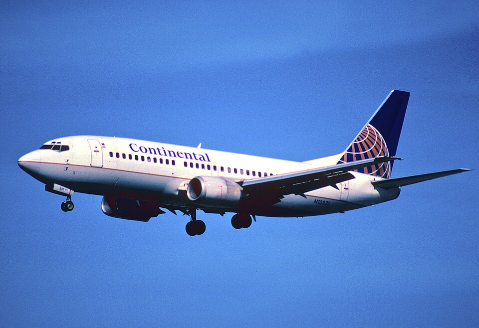 Aircraft registered N13331