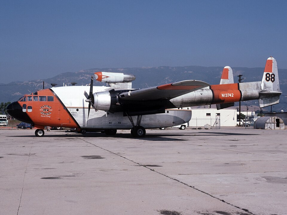 Aircraft registered N13742