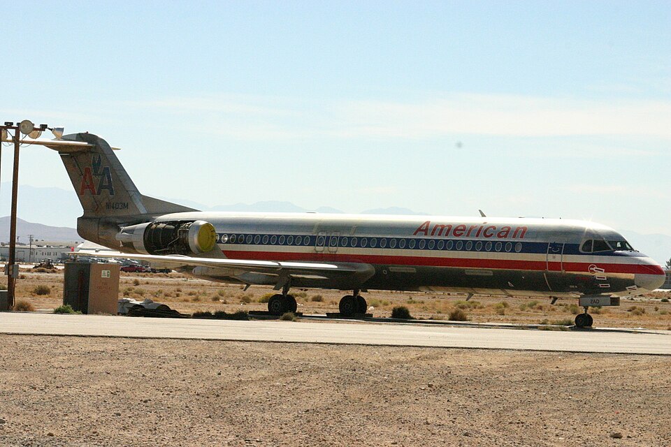 Aircraft registered N1403M