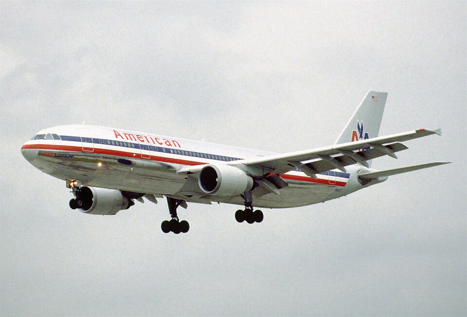 Aircraft registered N14077