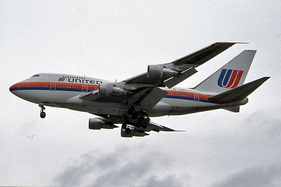 Aircraft registered N146UA