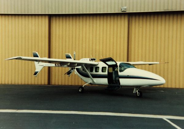 Aircraft registered N15SA