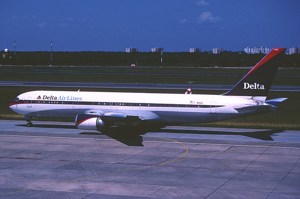 Aircraft registered N1602