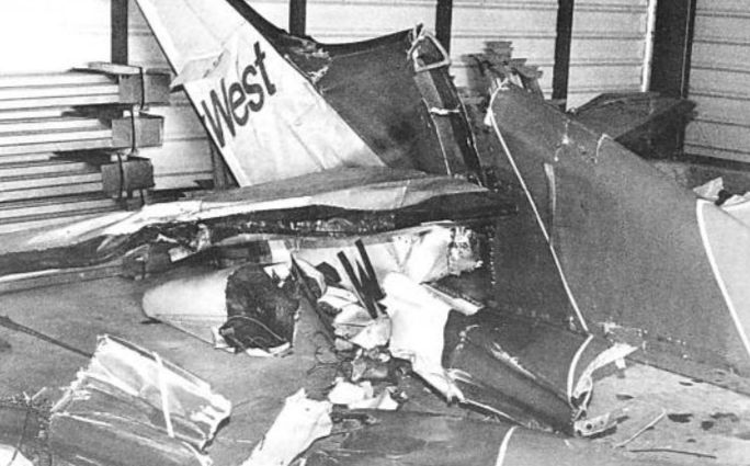 Aircraft registered N163SW