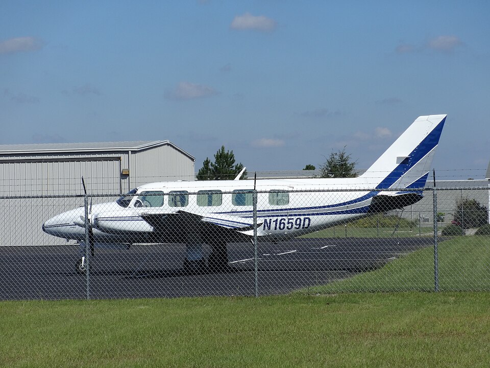 Aircraft registered N1659D