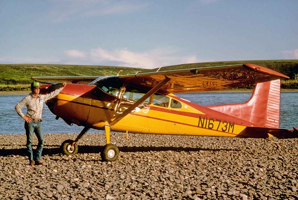 Aircraft registered N1673M