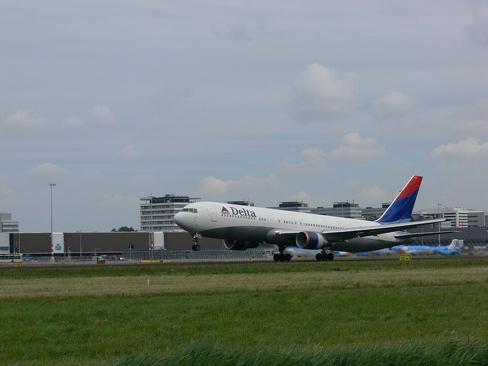 Aircraft registered N182DN