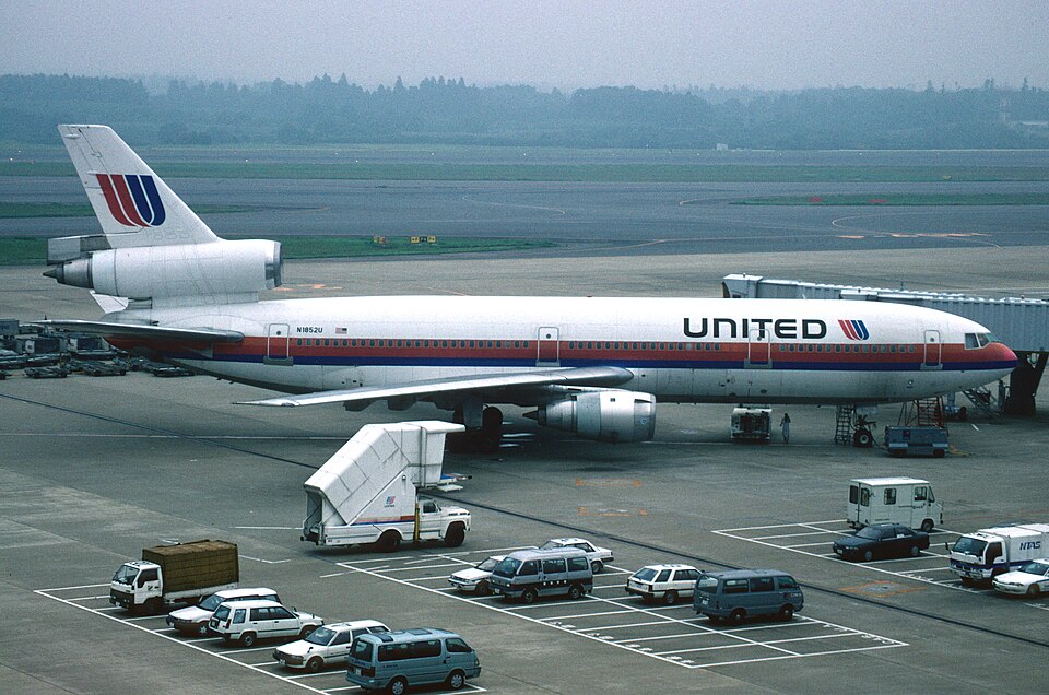 Aircraft registered N1852U