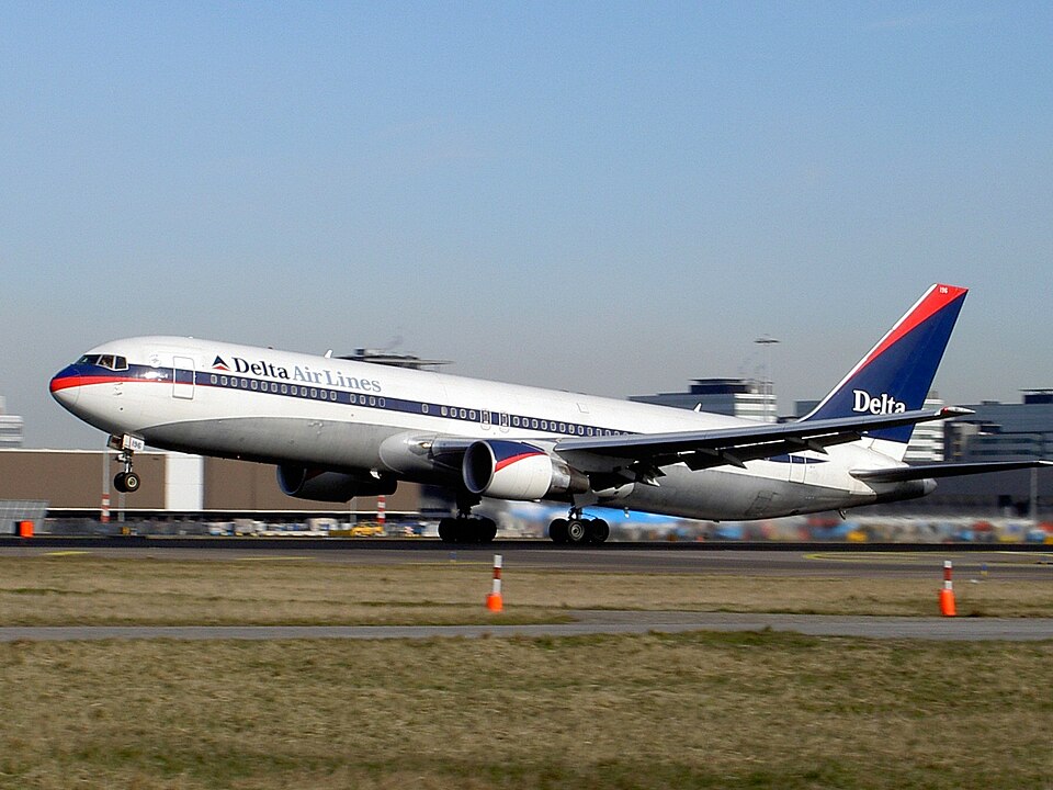 Aircraft registered N196DN