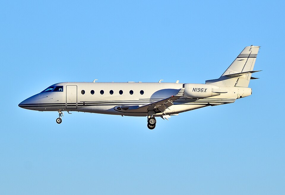Aircraft registered N196X