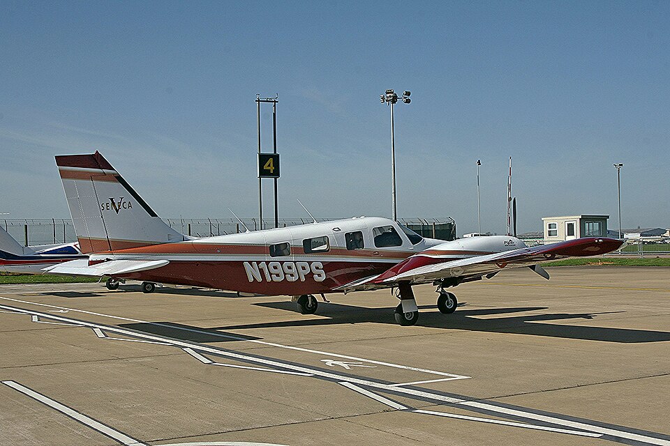 Aircraft registered N199PS
