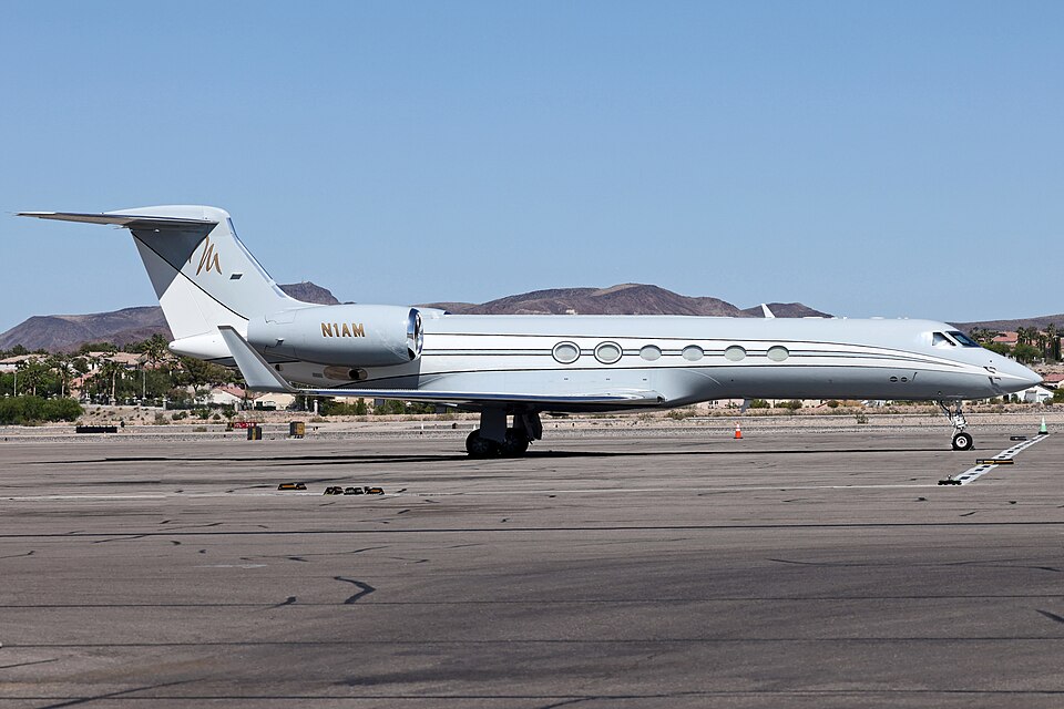 Aircraft registered N1AM
