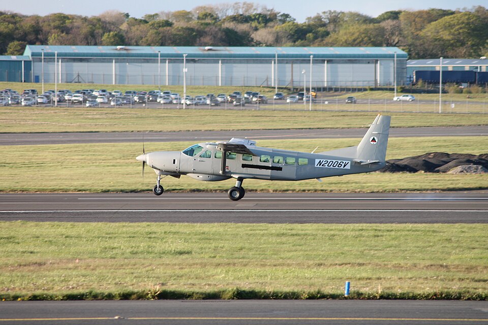 Aircraft registered N2006V