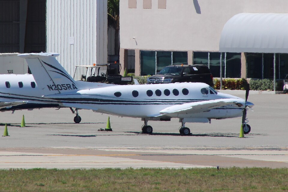 Aircraft registered N205RA