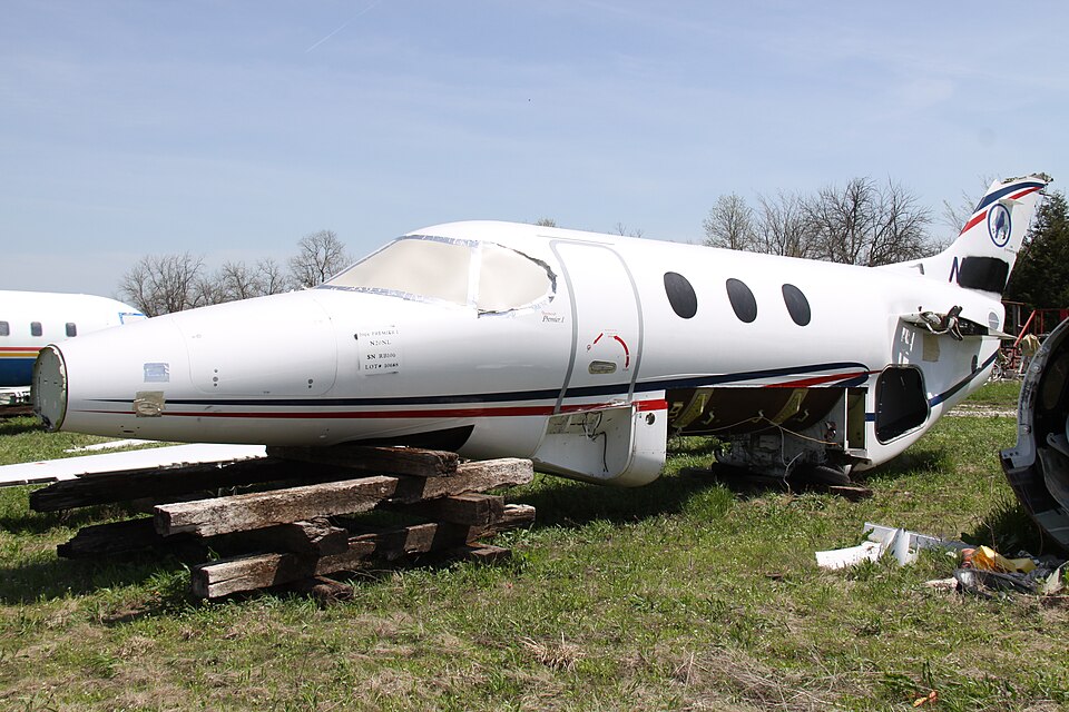 Aircraft registered N20NL