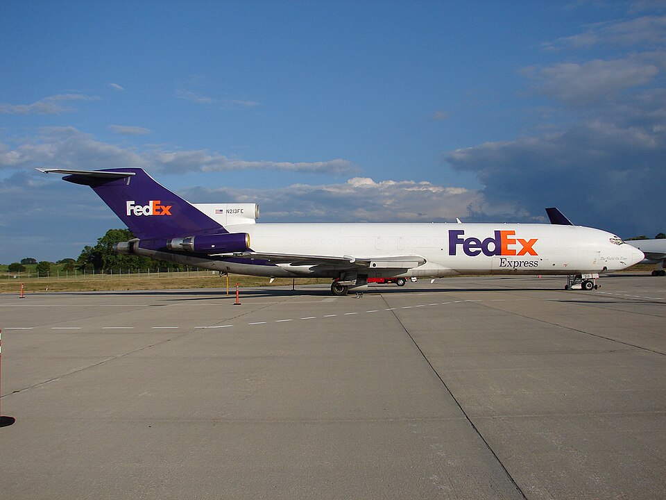 Aircraft registered N213FE