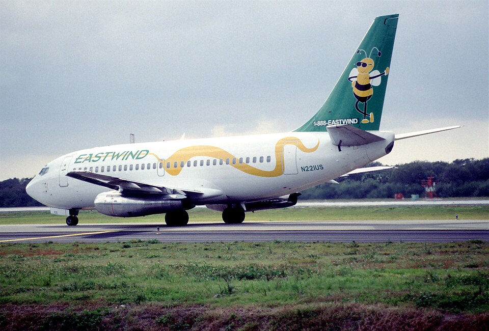 Aircraft registered N221US