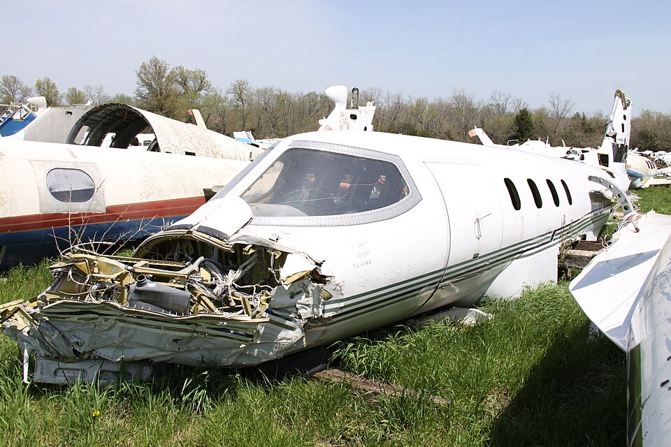 Aircraft registered N24RZ