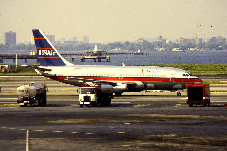 Aircraft registered N274US