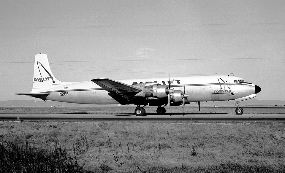 Aircraft registered N296