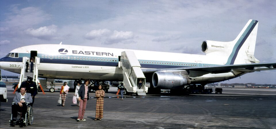 Aircraft registered N303EA
