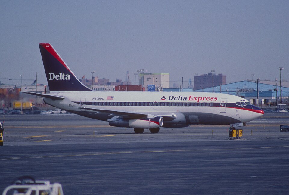 Aircraft registered N306DL