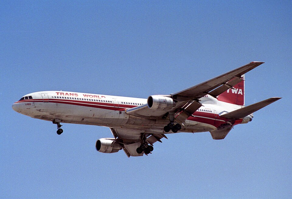 Aircraft registered N31013
