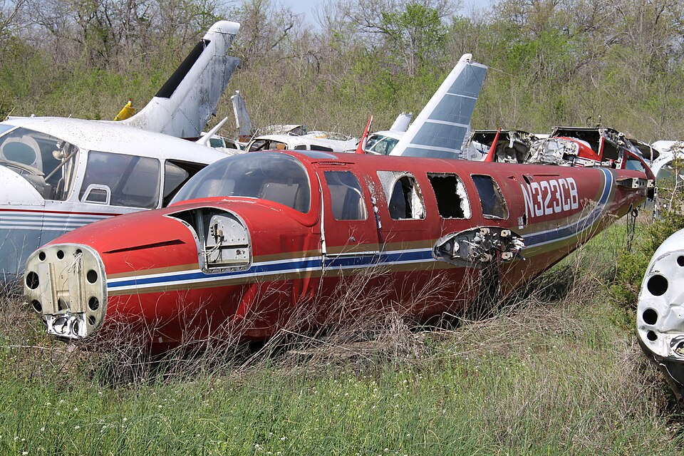 Aircraft registered N323CB