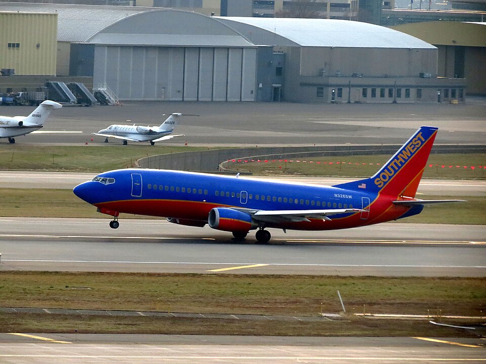Aircraft registered N326SW