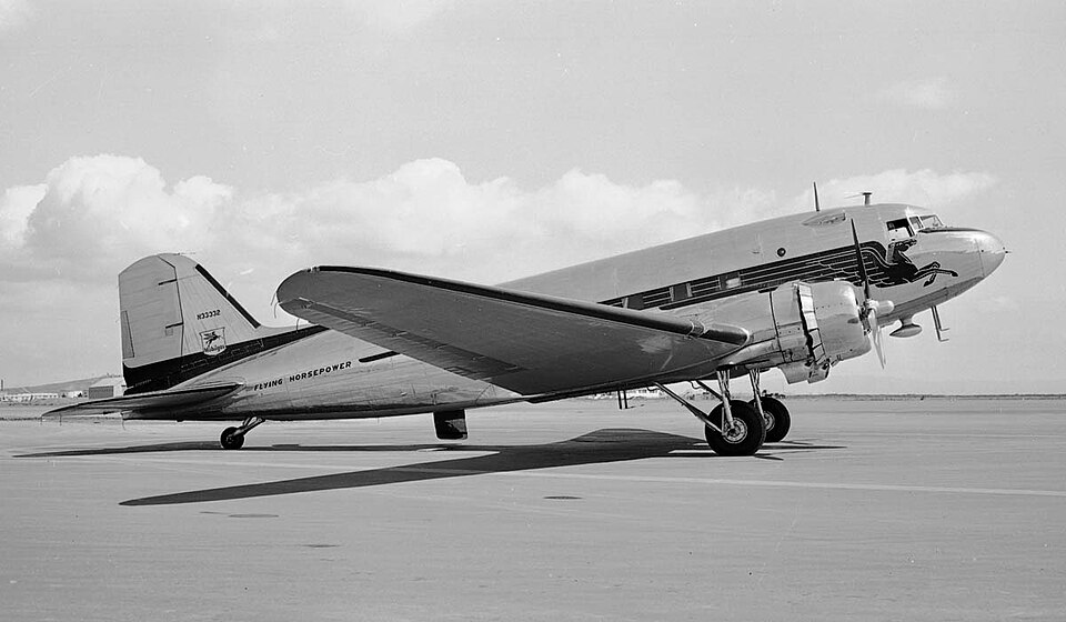 Aircraft registered N33332