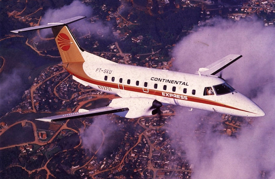 Aircraft registered N33701