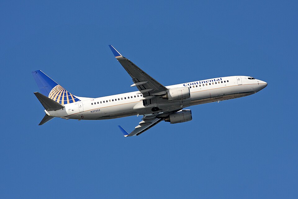 Aircraft registered N37252