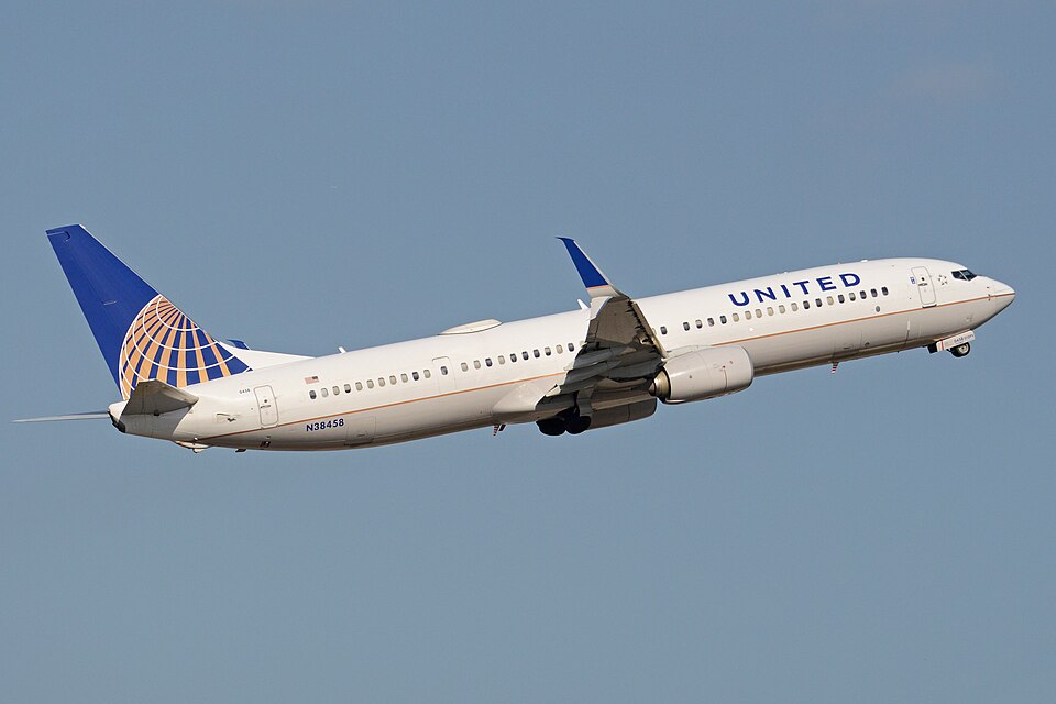 Aircraft registered N38458
