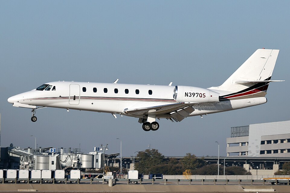 Aircraft registered N397QS
