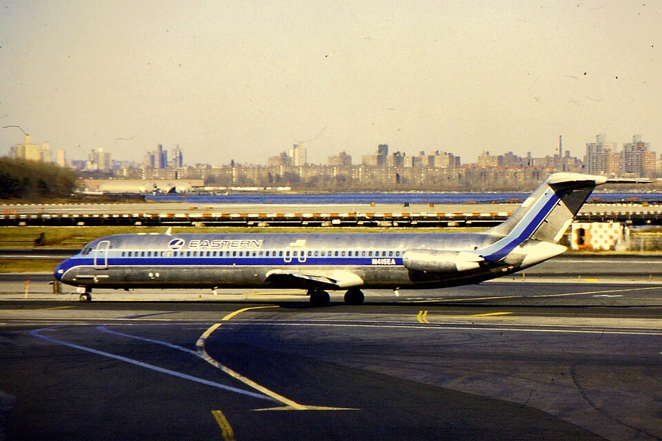Aircraft registered N415EA