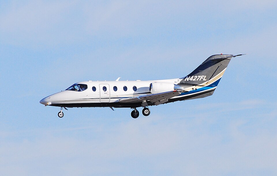 Aircraft registered N427FL
