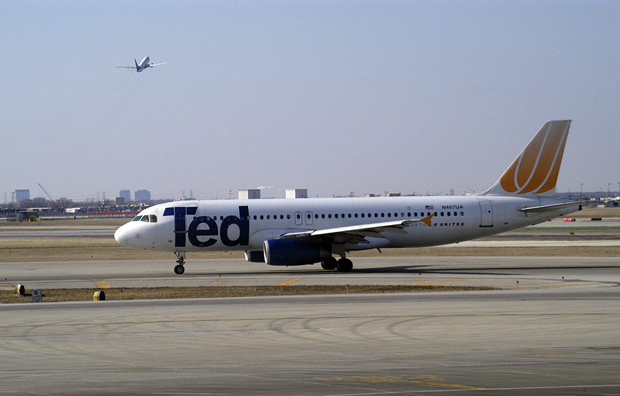 Aircraft registered N467UA