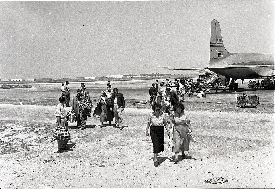 Aircraft registered N49288