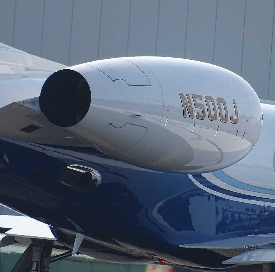 Aircraft registered N500J