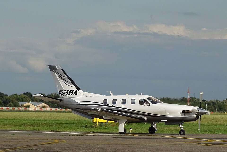 Aircraft registered N500RW