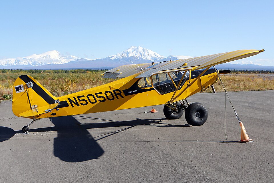 Aircraft registered N5050R